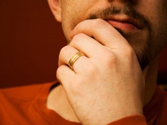 married man wedding ring