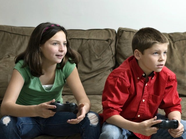 Parenting Styles: How To Get Your Kids To Stop Playing Video Game kids playing video games