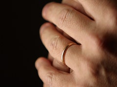 ring on finger