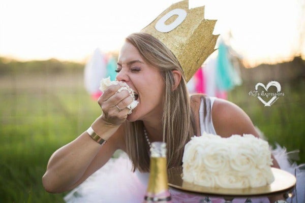 Adult cake smash for parents