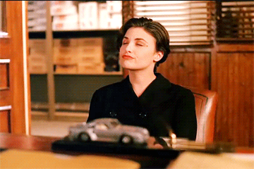 Audrey Horne on 'Twin Peaks' - Giphy