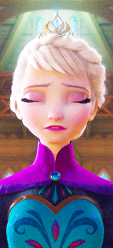<b> Elsa is the only Disney princess who isn't a teenager. Jennifer Lee said that she's 21. Anna is 18. </b> <a href=“https://31.media.tumblr.com/cc26643d07275ffe6a3818eff770fa50/tumblr_n3fcmfMsUj1r9isu5o1_250.gif”>Tumblr</a>