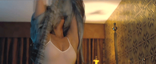 And now Nicholas Hoult won't get any more shows like this ever again Jennifer Lawrence in 'American Hustle' - Giphy