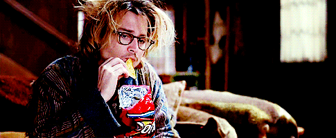 Johnny Depp eating chips