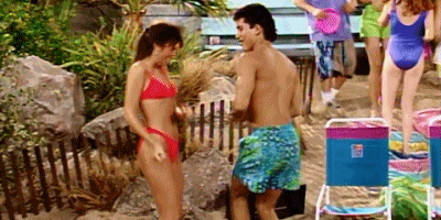 The show was part of a conspiracy to make sure '90s kids were the whitest dancers ever. Kelly Kapowski and A.C. Slater on 'Saved By The Bell' - Giphy