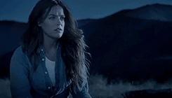 And Riley Keough? Stop being Hollywood's rebound chick You're better than that. Riley Keough - Giphy