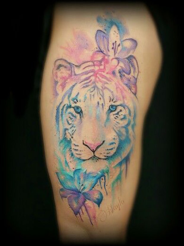 thigh tattoo ideas for women: tiger