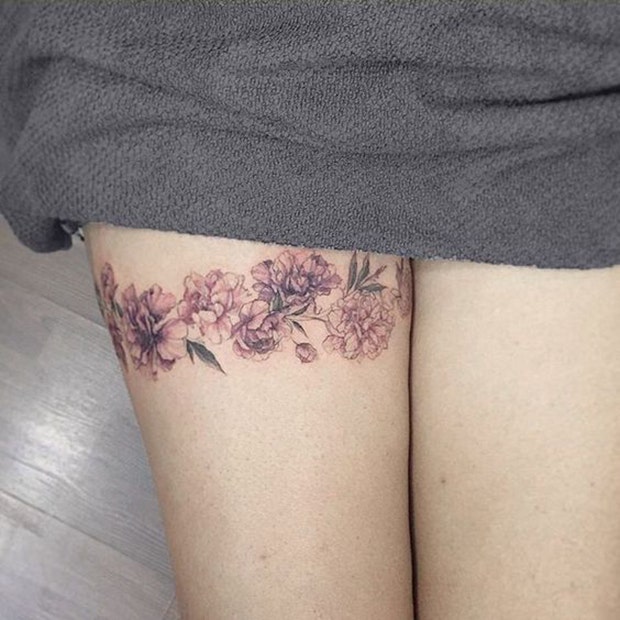 thigh tattoo ideas for women: small