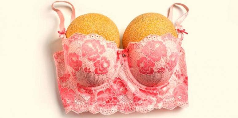 15 Body-Positive Celebs Who Aren’t Afraid To Show Their Boobs Online 15 Body-Positive Celebs Who Aren’t Afraid To Show Their Boobs Online