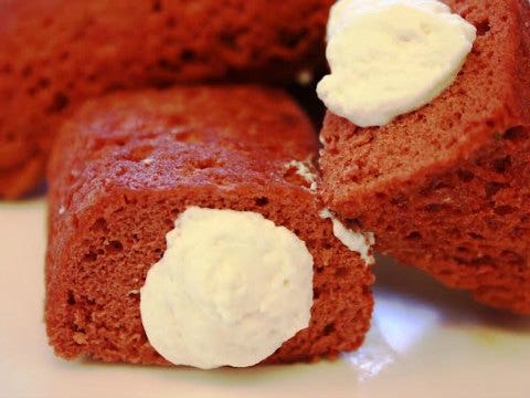 Valentine&#039;s Day desserts red velvet twinkies