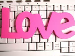 find love online
