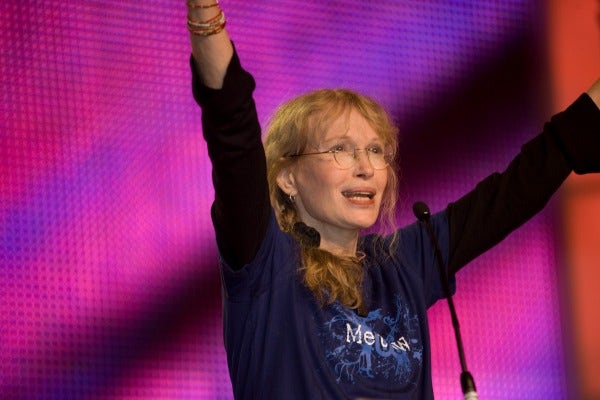 Mia Farrow lost two children