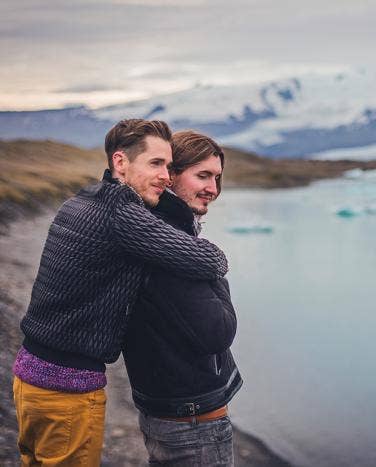 zodiac speed dating im 40 dating a 20 year old