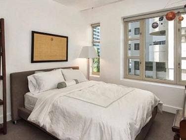 Celeb Love Kendall Jenner Apartment Condo 1 39 Million Yourtango Kendall Jenner New Apartment