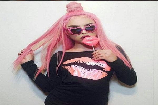 Pink unicorn horn.