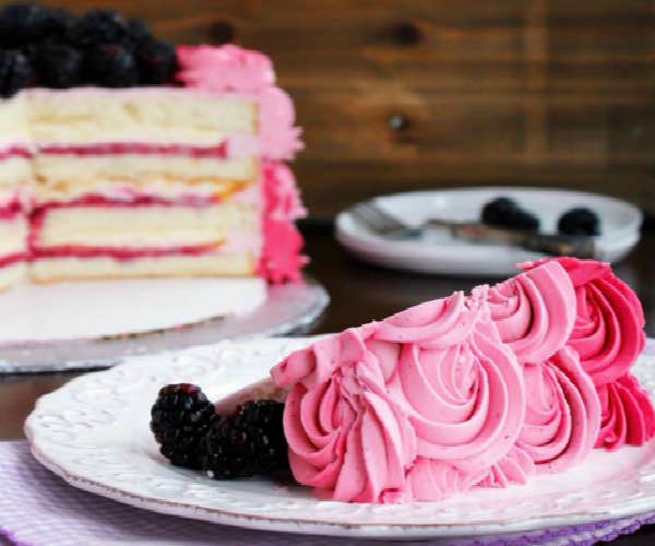 What Kind Of Birthday Cake You Are Based On Your Zodiac Sign