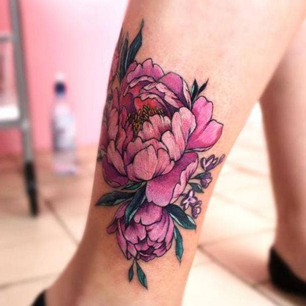 ankle flower tattoo | Gorgeous tattoos, Ankle tattoo designs, Flower tattoo  on ankle