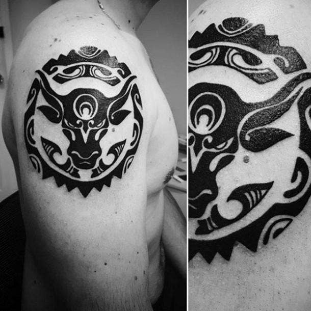 Taurus tribal tattoo Royalty Free Vector Image