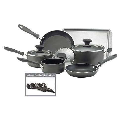 https://www.yourtango.com/sites/default/files/styles/body_image_default/public/2018/15.%20Farberware%20Reliance%2015-Piece%20Cookware%20Set_0.jpg