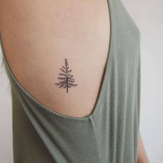 48 Unique Small Tattoos & the Meaning Behind Them | Aliens Tattoo - Blog