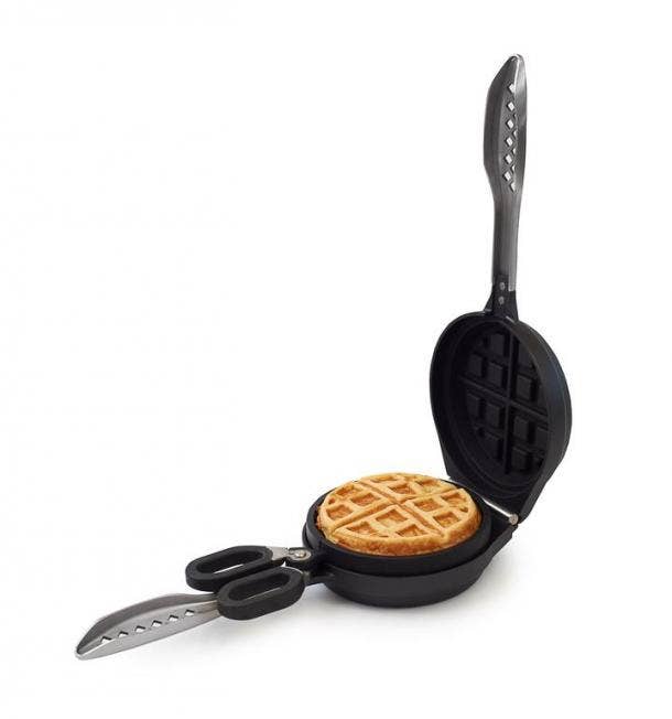 Wonderffle Stuffed Waffle Iron