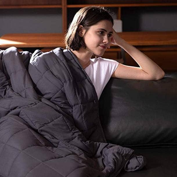 Syrinx Cooling Weighted Blanket Valentines Day gift for new mom