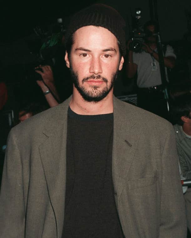 keanu reeves / celebs who live like normal people