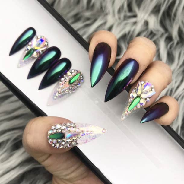 Chrome Nails Are Trending Thanks To Maddy From Euphoria | Glamour UK