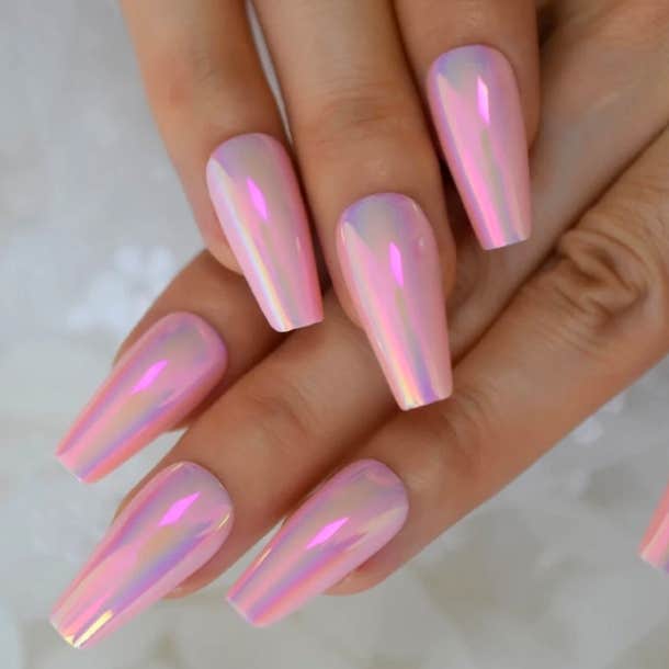chrome nails ideas holographic pink 