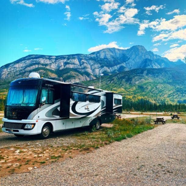 rv delivery rvshare glamping