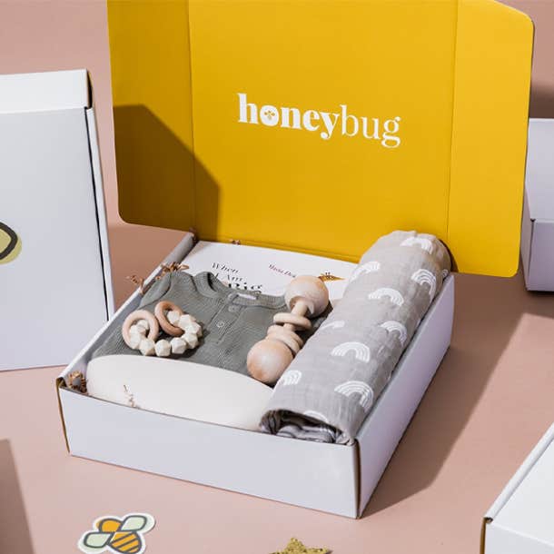 Honeybug Welcome Baby Gift Box
