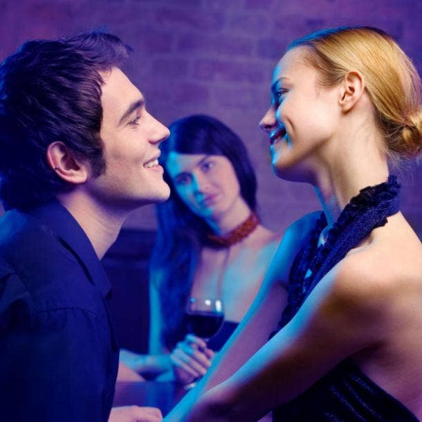 man flirting sign he doesn't care about the relationship