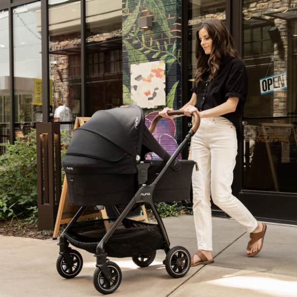 https://www.yourtango.com/sites/default/files/styles/body_image_default/public/2020/nuna-stroller.png