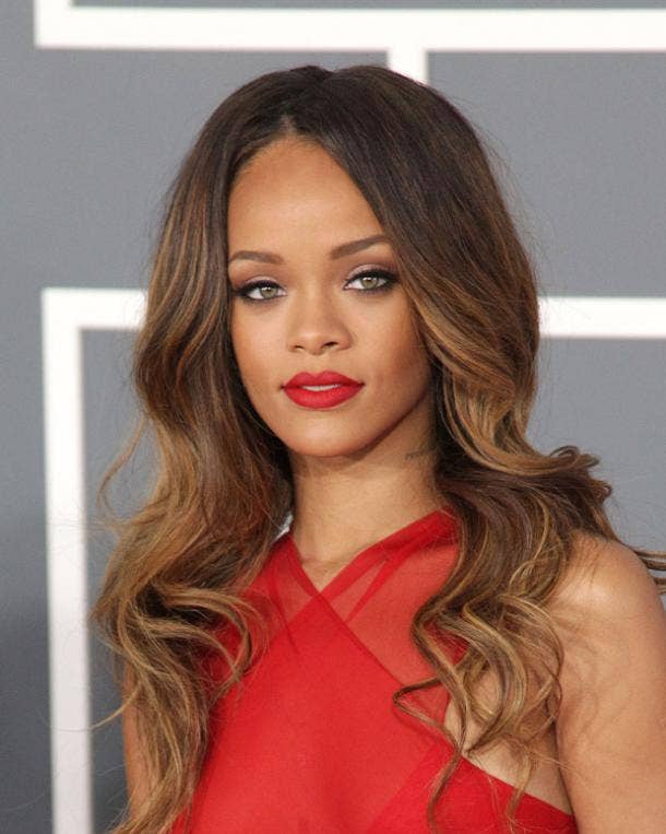 Rihanna square face shape