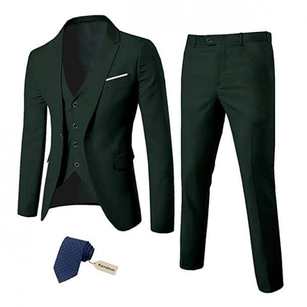 winter wedding ideas emerald suit