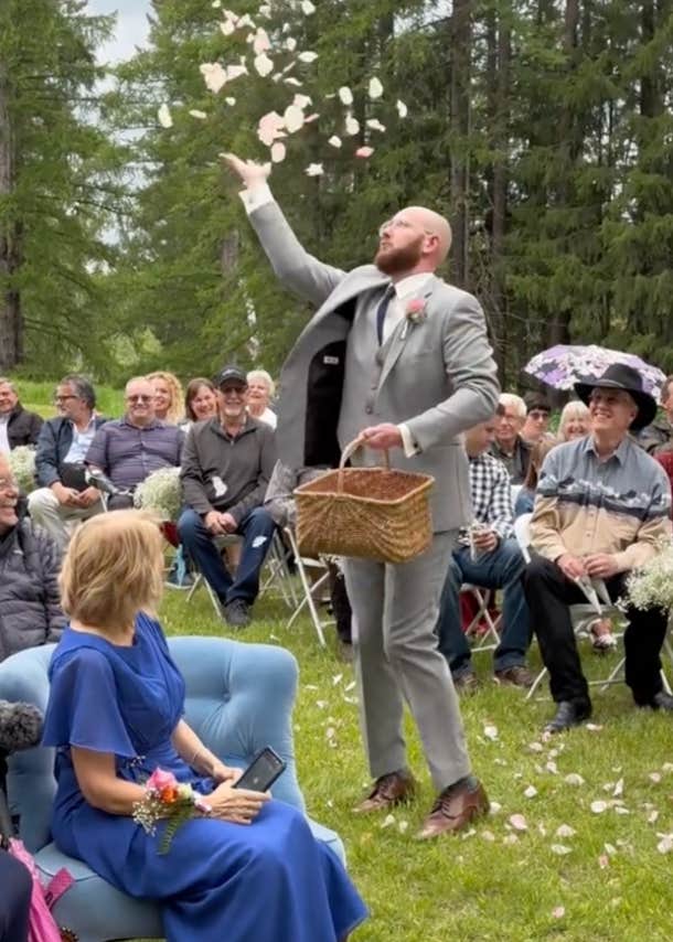 man acts as the flower girl at his sister's wedding and gives great performance