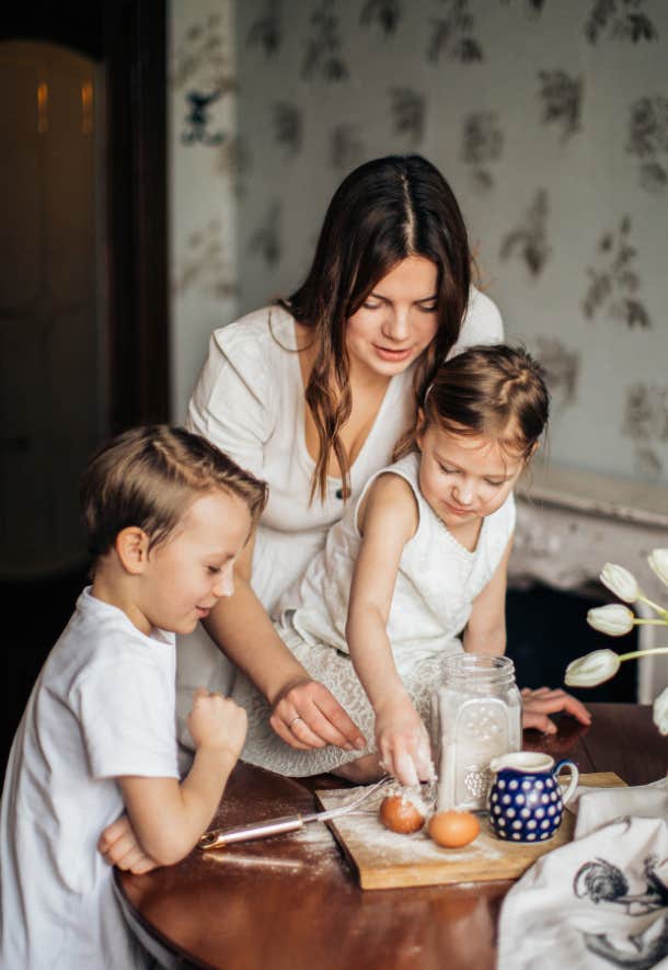 motherhood strategist natasha Coulis advises stay-at-home moms to make their husbands sign labor contracts that compensate them for parental labor