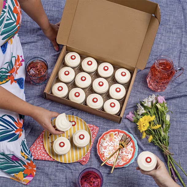 Sprinkles Dozen Cupcake Box