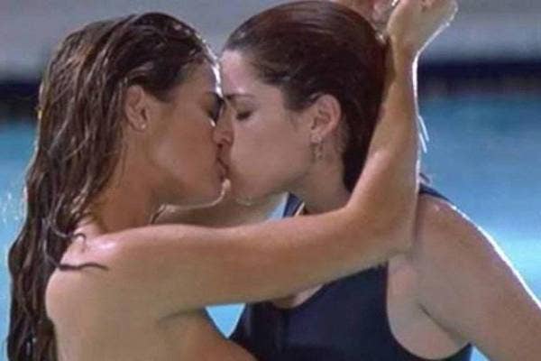 neve campbell wild things denise richards sex video wild things pool scene