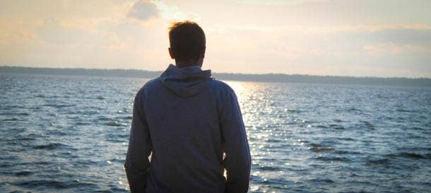 Man in front of an ocean