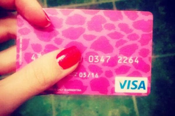 Pretty Visa card