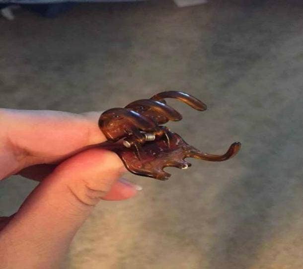broken hair clip
