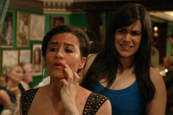 Broad City Ilana allergic reaction