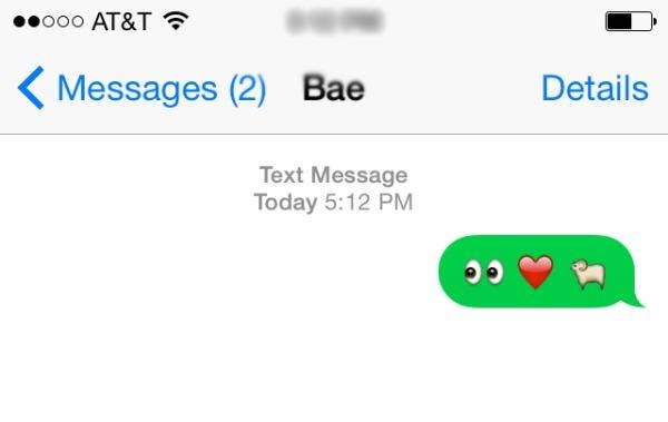 How To Say I Love You In Emojis 15 Romantic Emoji Texts Yourtango