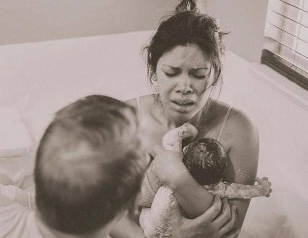 <b>Instagram/@lifestylephotography</b> postpartum depression