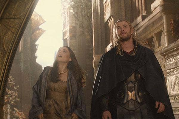 Super Dysfunctional Superhero Couples: Natalie Portman and Chris Hemsworth as Jane Foster and Thor