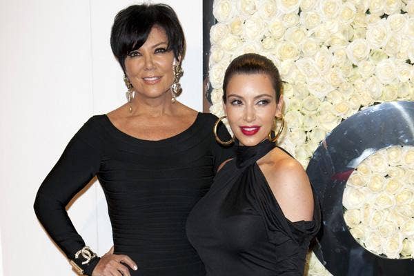 kris jenner kim kardashian wearing all black