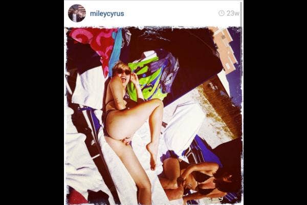 miley cyrus nude naked