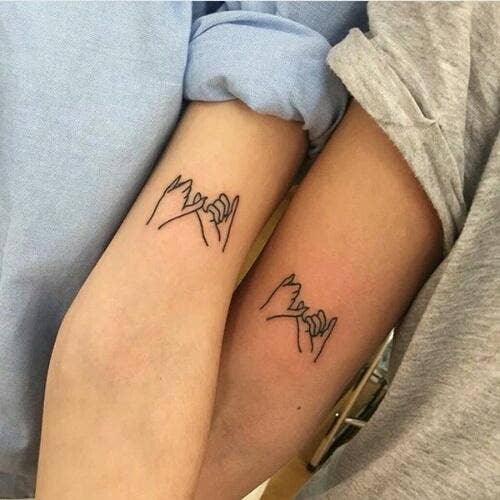 pinky promise mother daughter tattoos.