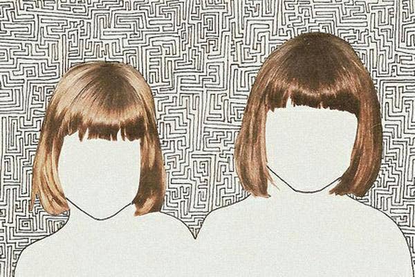 bridesmaid, bridesmaids, bridal party, same haircut, matching haircut
